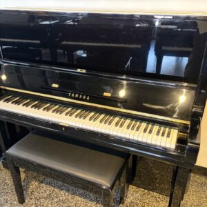 Yamaha  U3  52” studio Polished ebony