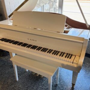 Kawai GM-10  Polished white  5’